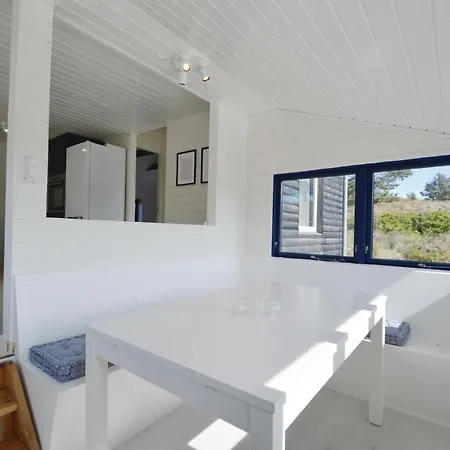Two-bedroom Holiday In 度假居